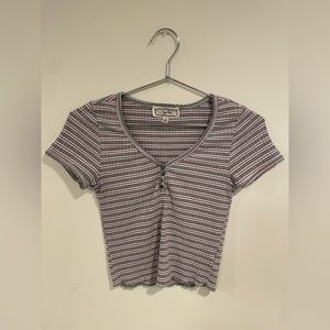 Cropped tee by Hippie Rose